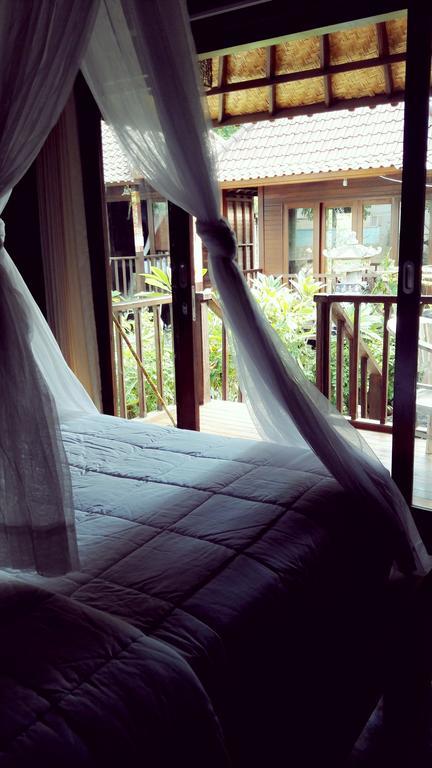 Lembah Bhucarya Hotel Nusa Lembongan  Exterior photo